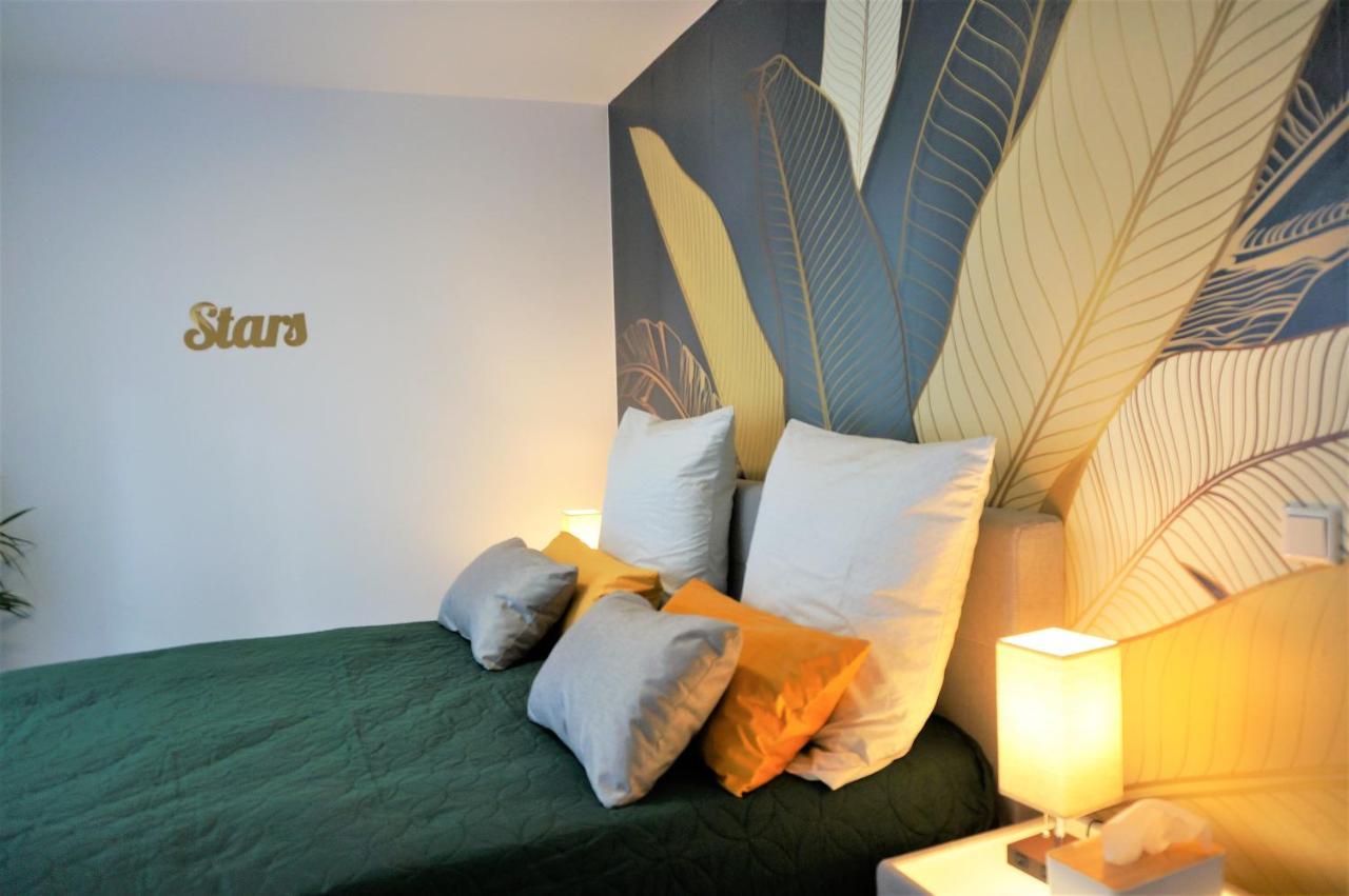 פרנקנטל Mein Apartment, Stars Mit Balkon Und Klima Fuer Bis Zu 4 Personen מראה חיצוני תמונה